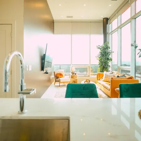 New Luxury 2Br Penthouse Apt In Central Halifax Exterior photo