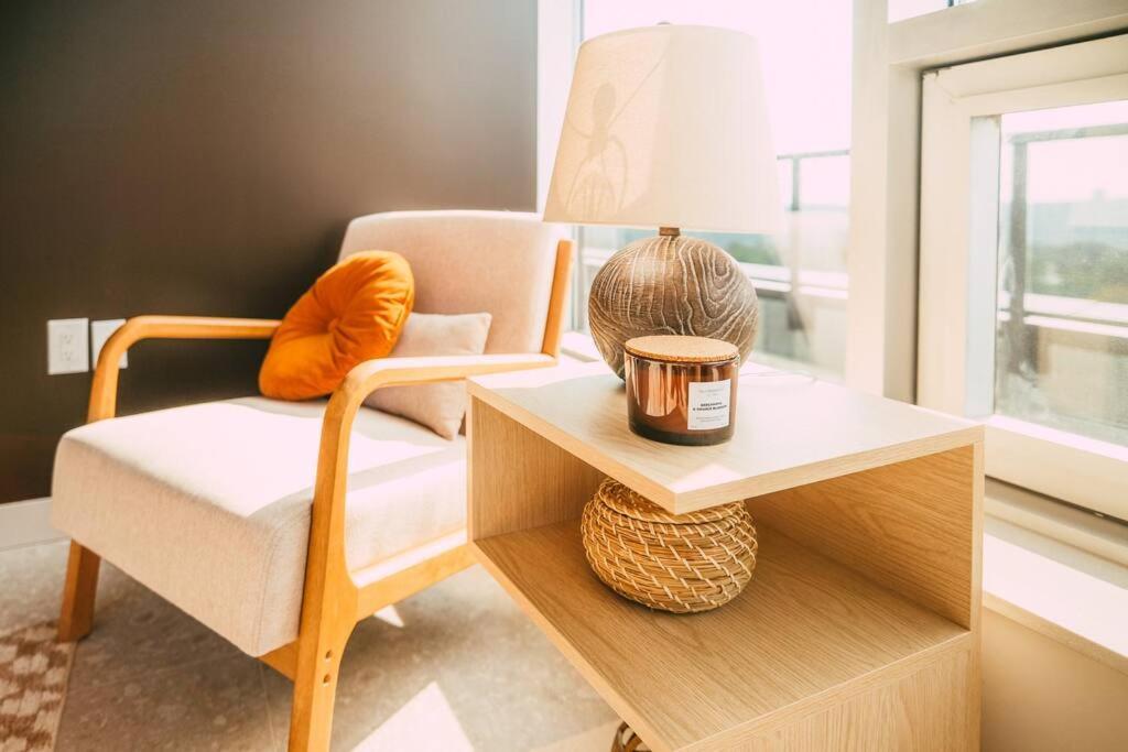 New Luxury 2br Penthouse In Apartment Halifax
