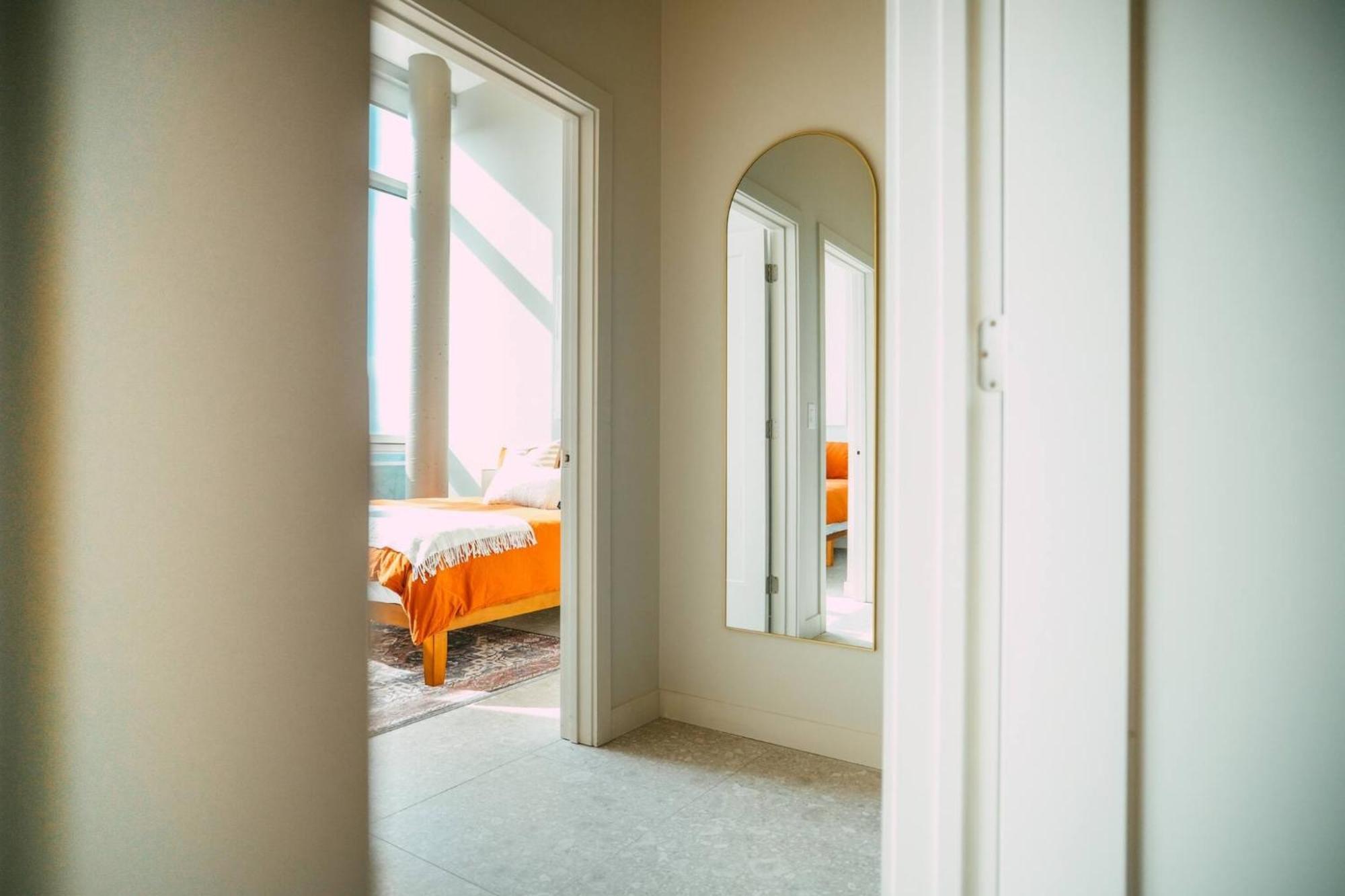 New Luxury 2br Penthouse In Apartment